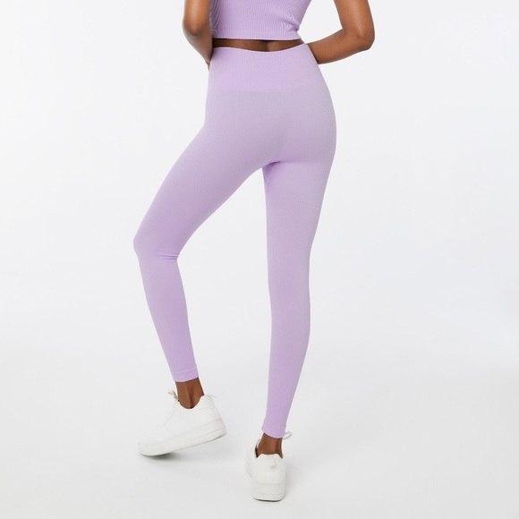🌸 Ardene 🌸 pastel purple ribbed leggings - Picture 2 of 10